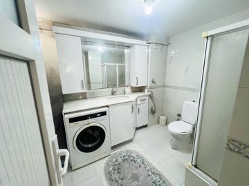 Interior 8