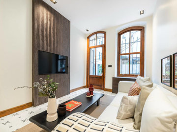 Interior 2
