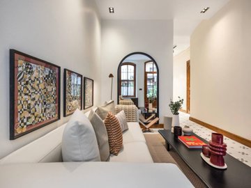 Interior 3