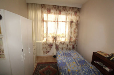 Interior 6