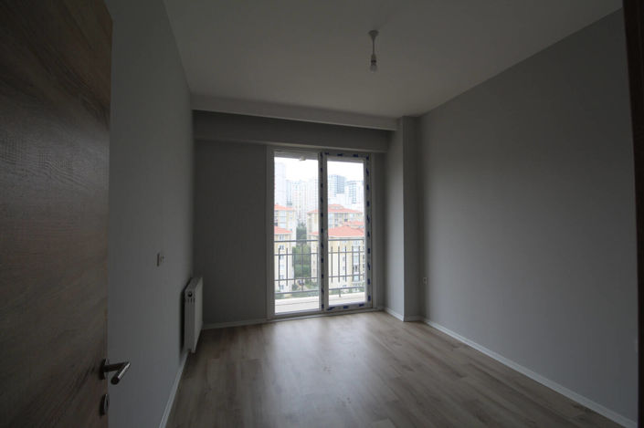 Image No.10-1 Bed Apartment for sale