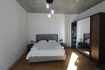 Interior 5