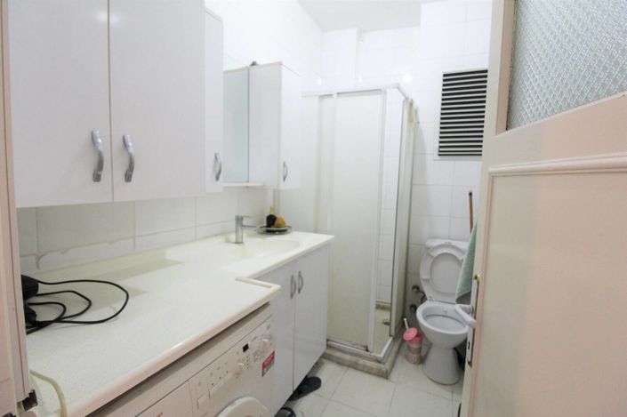 Image No.12-3 Bed Apartment for sale