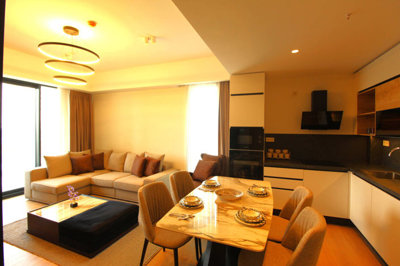 Interior 5