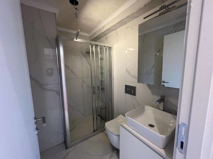 Image No.17-3 Bed Apartment for sale