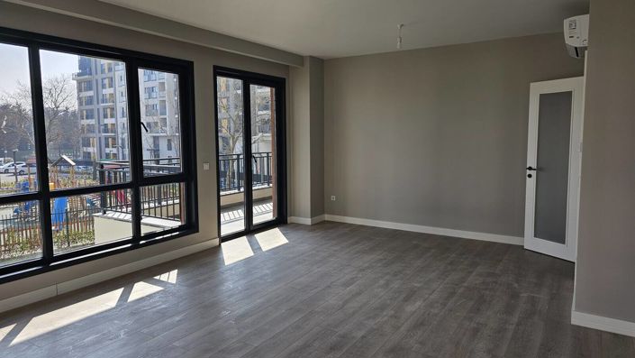 Image No.9-3 Bed Apartment for sale