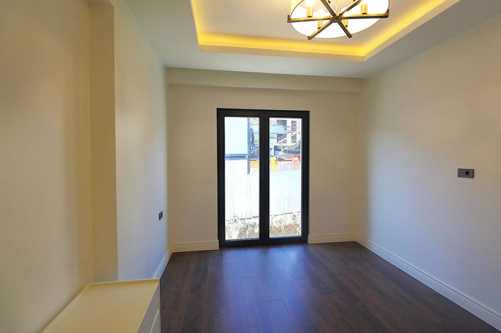 Image No.16-4 Bed Apartment for sale