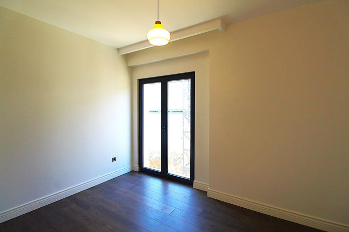 Image No.19-4 Bed Apartment for sale