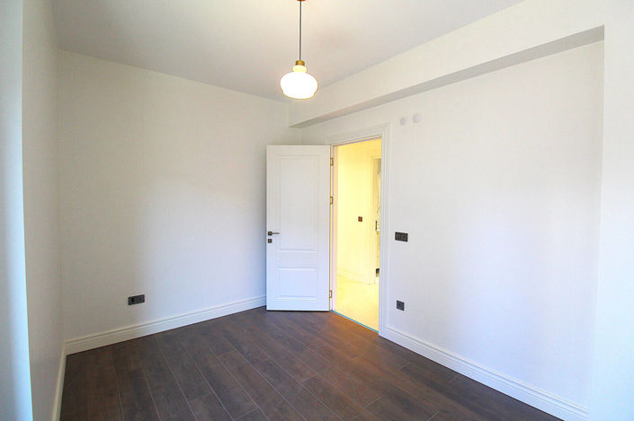 Image No.21-4 Bed Apartment for sale