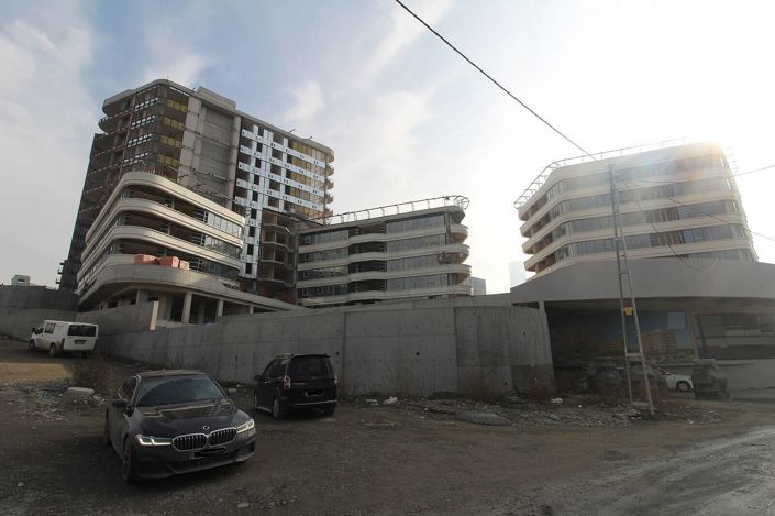 Image No.24-3 Bed Apartment for sale