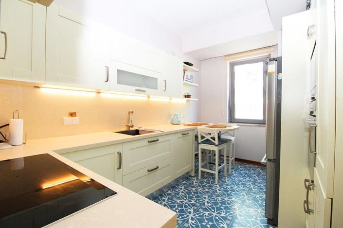 Image No.20-3 Bed Apartment for sale
