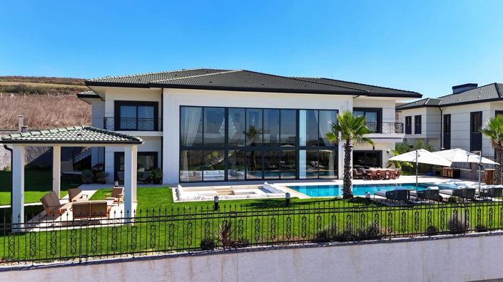 Image No.2-6 Bed House/Villa for sale