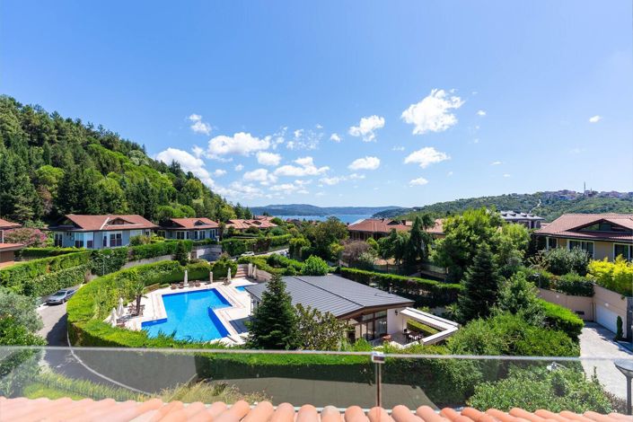 Image No.6-5 Bed House/Villa for sale