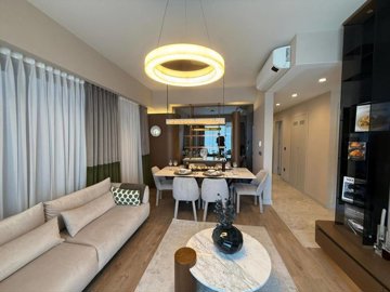 Interior 2