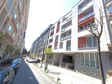 Exterior 4