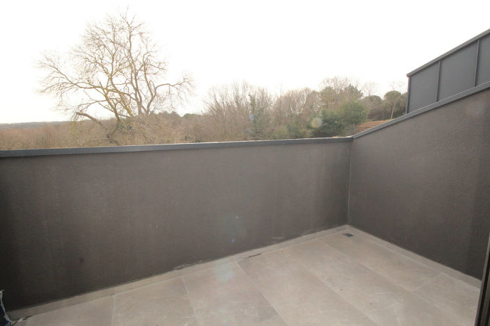 Image No.10-5 Bed House/Villa for sale