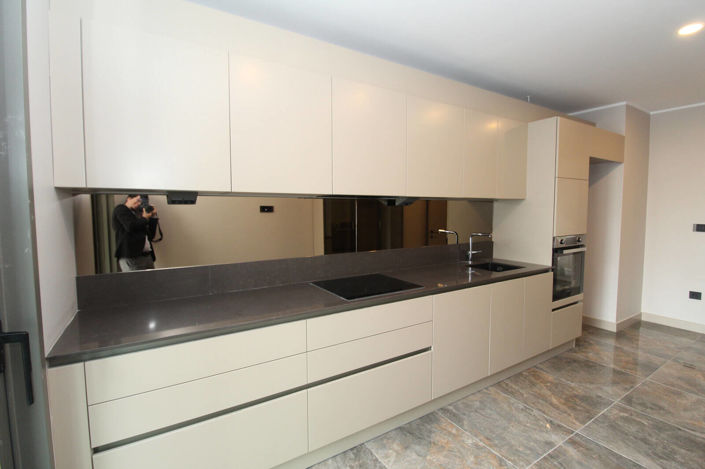 Image No.21-2 Bed Apartment for sale