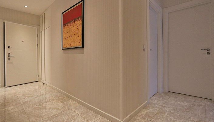 Image No.30-3 Bed Apartment for sale