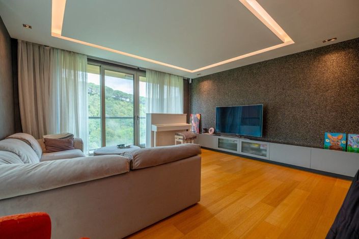 Image No.6-3 Bed Apartment for sale