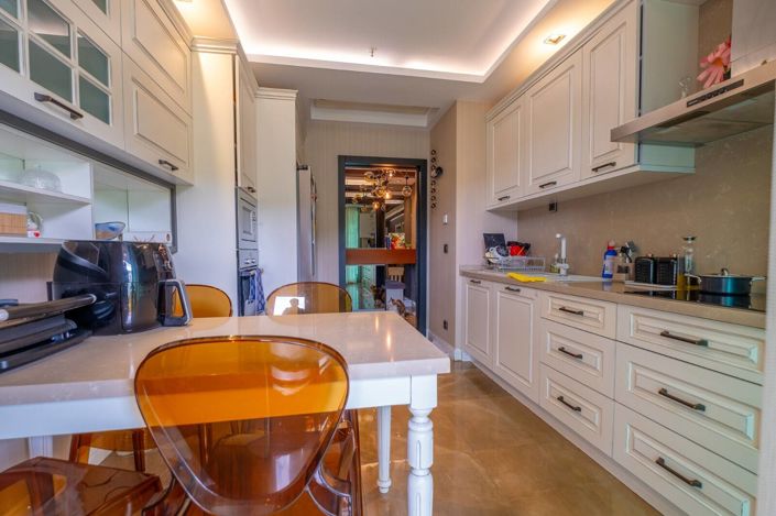 Image No.9-3 Bed Apartment for sale