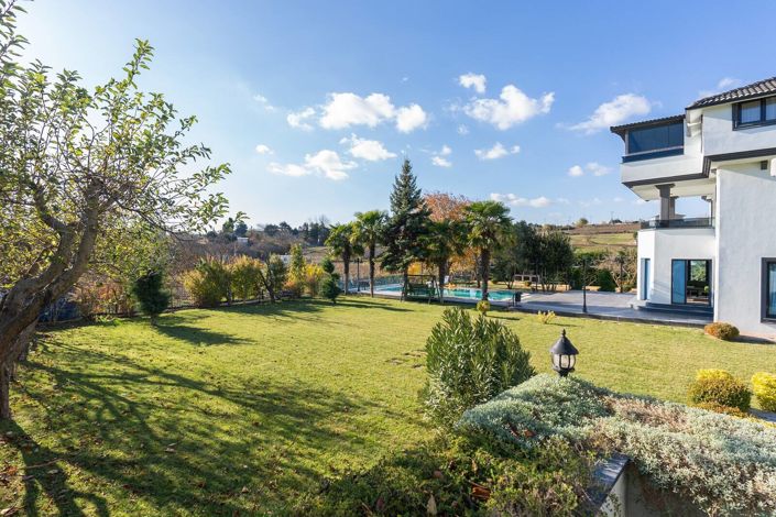 Image No.15-9 Bed House/Villa for sale