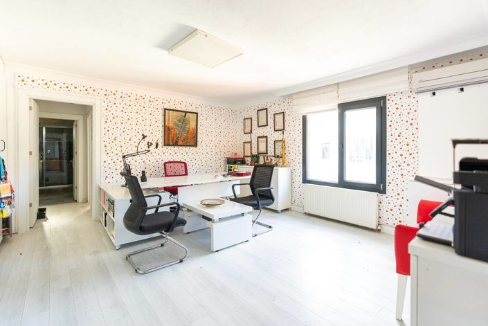 Image No.47-9 Bed House/Villa for sale