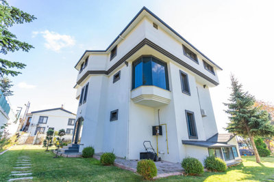 Exterior 7