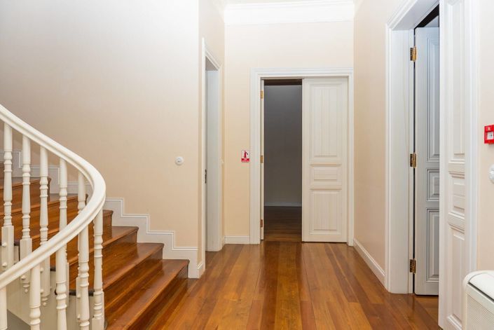 Image No.12-Maison / Villa de 7 chambres à vendre à Kadiköy