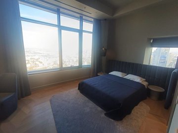 Interior 9