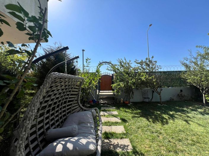 Image No.4-Maison / Villa de 4 chambres à vendre à Büyükçekmece