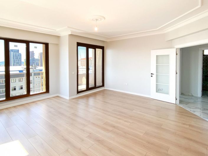 Image No.10-Appartement de 3 chambres à vendre à Kartal