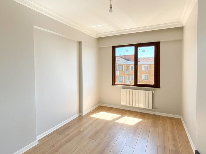 Image No.27-Appartement de 3 chambres à vendre à Kartal