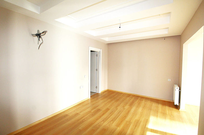 Image No.20-3 Bed Apartment for sale