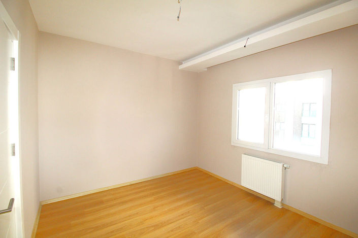 Image No.30-3 Bed Apartment for sale