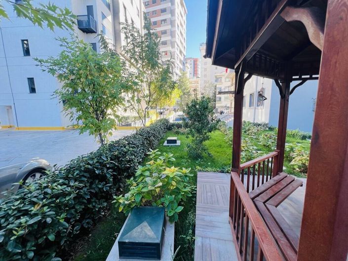 Image No.4-5 Bed Apartment for sale