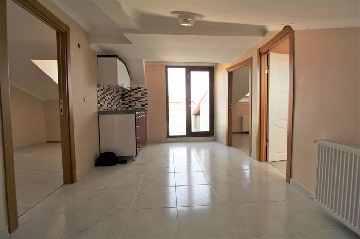 Image No.10-5 Bed Apartment for sale