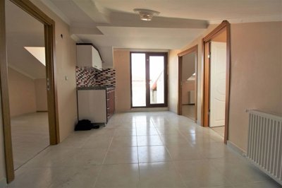 Interior 9