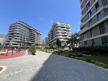 Exterior 11
