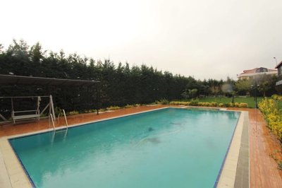 Exterior 11