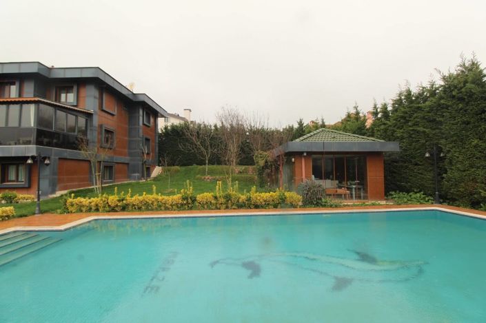 Image No.2-10 Bed House/Villa for sale