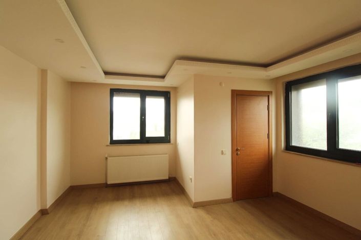 Image No.23-10 Bed House/Villa for sale