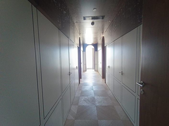 Image No.20-6 Bed Apartment for sale
