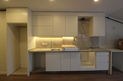 Interior 3