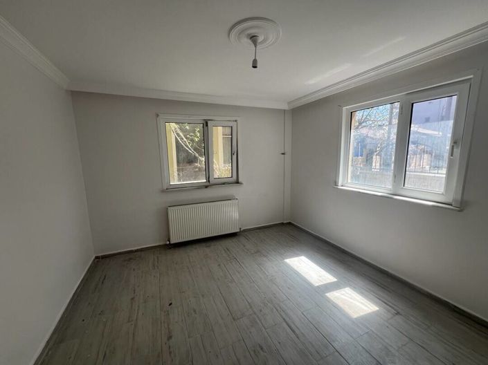 Image No.11-7 Bed House/Villa for sale