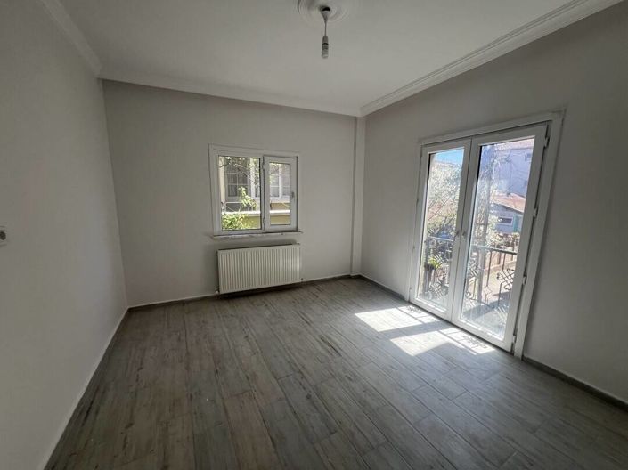 Image No.13-7 Bed House/Villa for sale