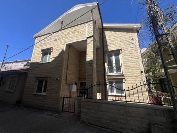 Exterior 2