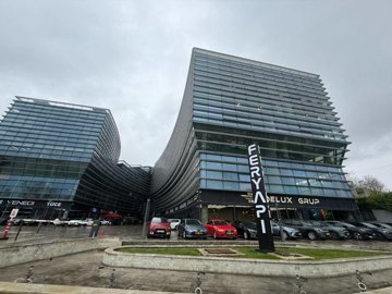 Exterior 2