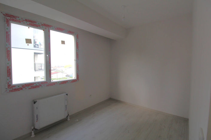 Image No.17-2 Bed Apartment for sale