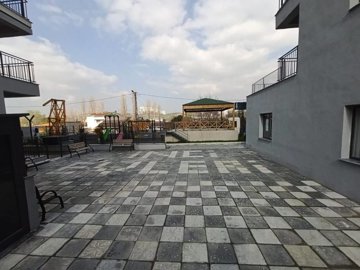 Exterior 6