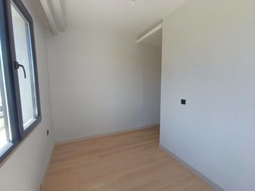 Interior 9